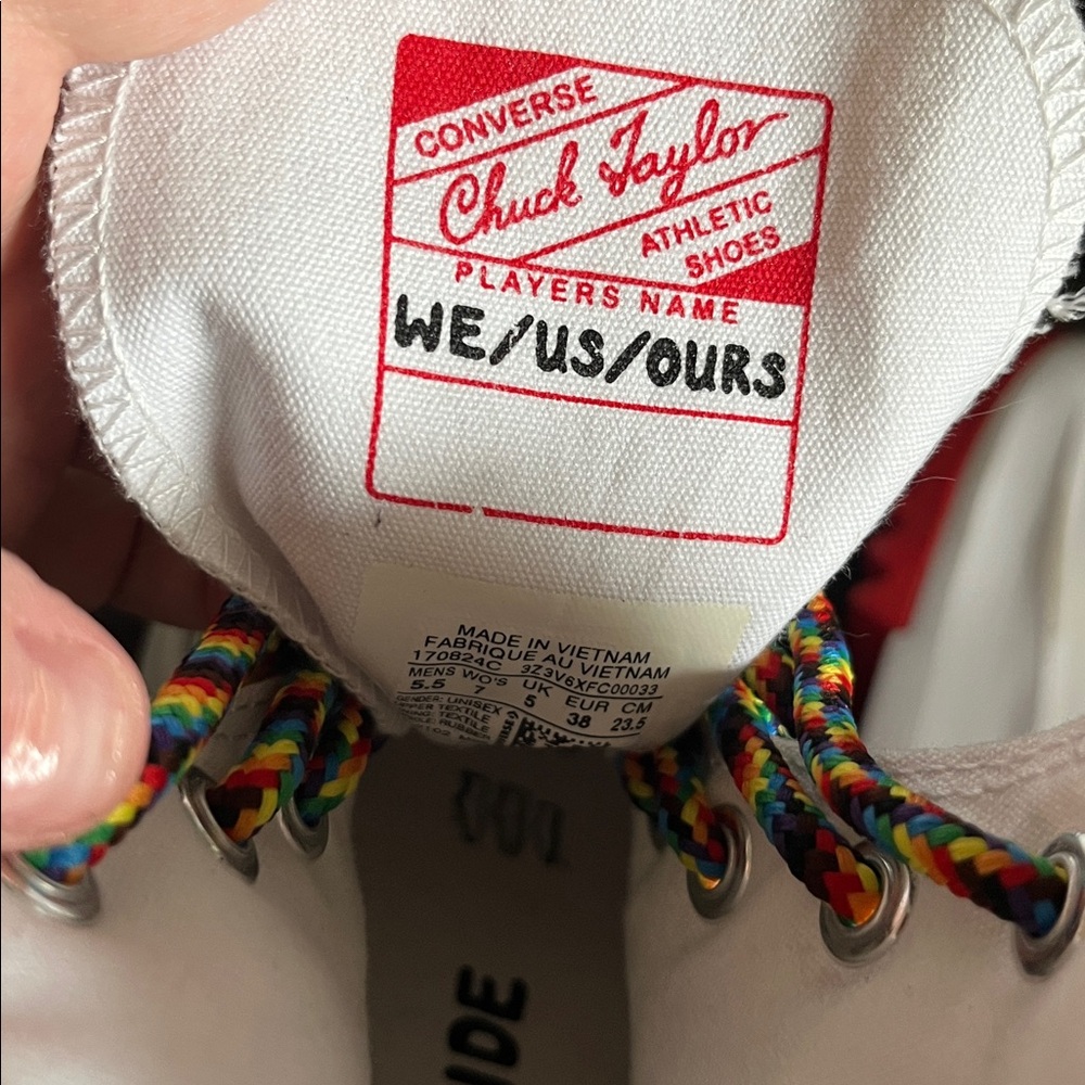 EUC Converse Chuck Taylor Pride Run Star High Hike Sneakers Size 7 Woman/5.5 Men - Picture 12 of 16
